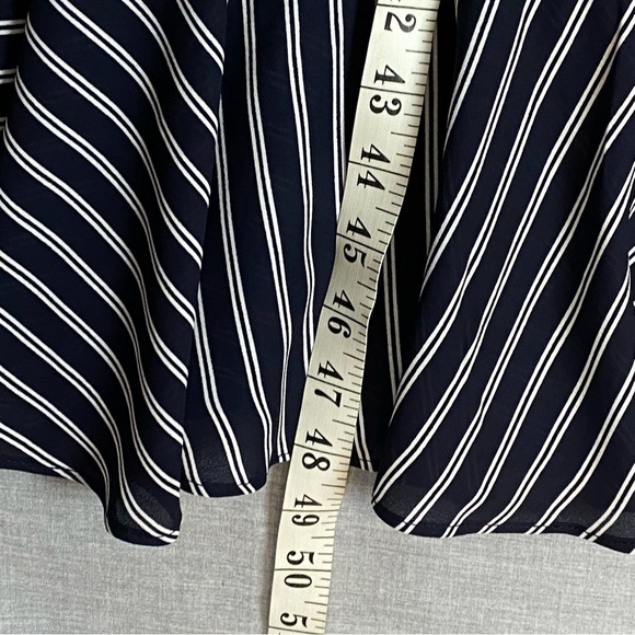 Chelsea 28 Midi Dress Cross Front Ruching Sz Large Navy Stripes - Picture 11 of 12
